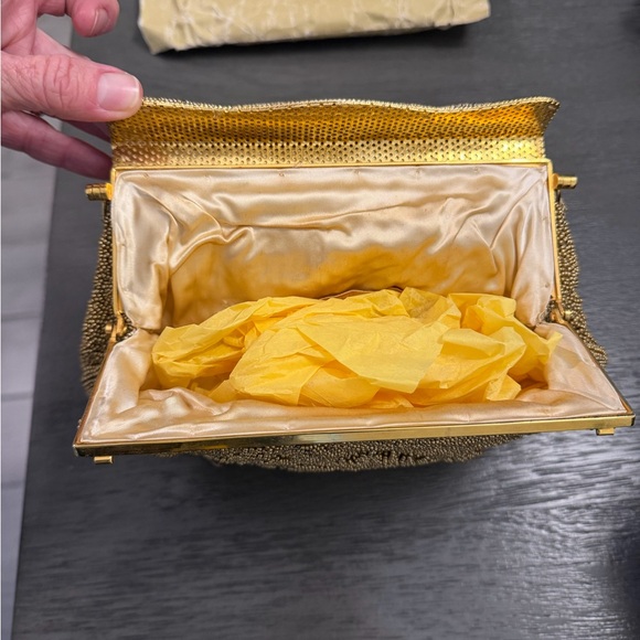 👑Vintage 1950s Gold Beaded Evening Bag NM Style - Picture 7 of 16